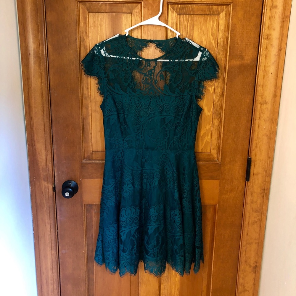 Bb Dakota emerald green lace fit and flare dress